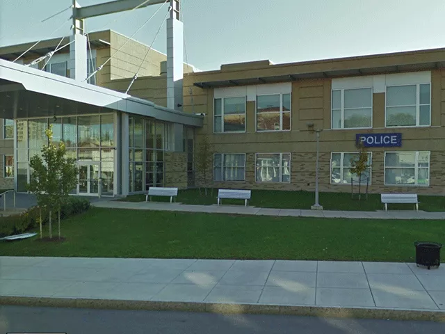 Niagara Falls City Court Entrance