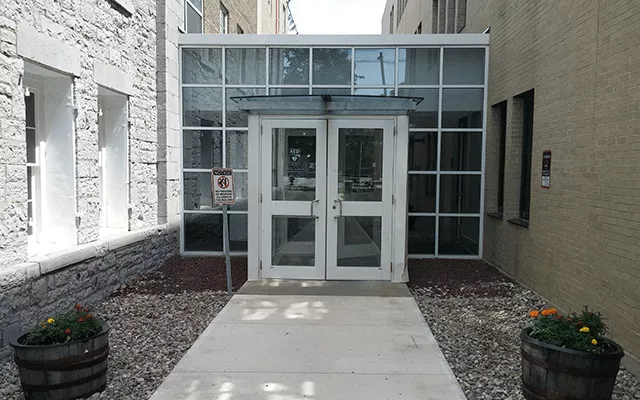 Scoharie Multi-Bench Court Entrance