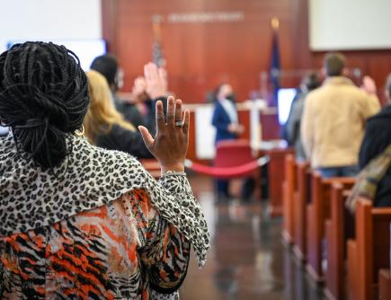 People asking for help at courthouse